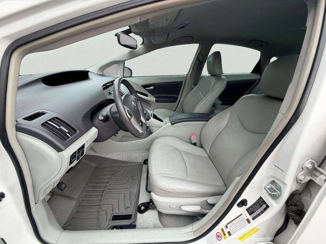 2010 Toyota Prius 5dr Hatchback V - 23058319 - 15