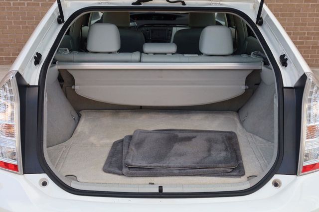 2010 Toyota Prius IV - 23063265 - 10