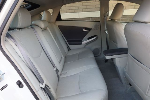 2010 Toyota Prius IV - 23063265 - 21