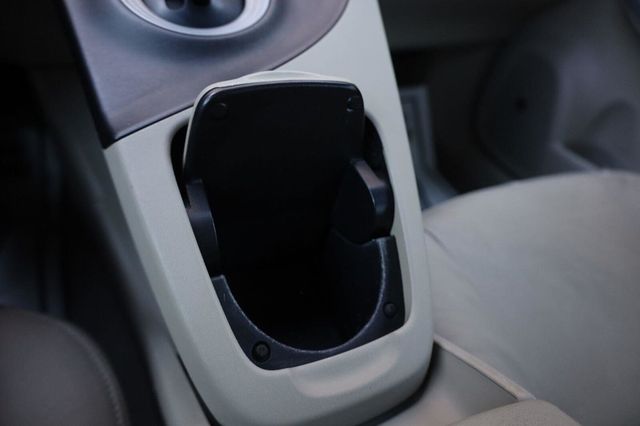 2010 Toyota Prius IV - 23093570 - 36