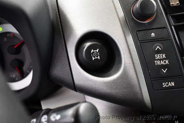 2010 Toyota RAV4 4WD 4dr 4-cyl 4-Speed Automatic - 22453908 - 34