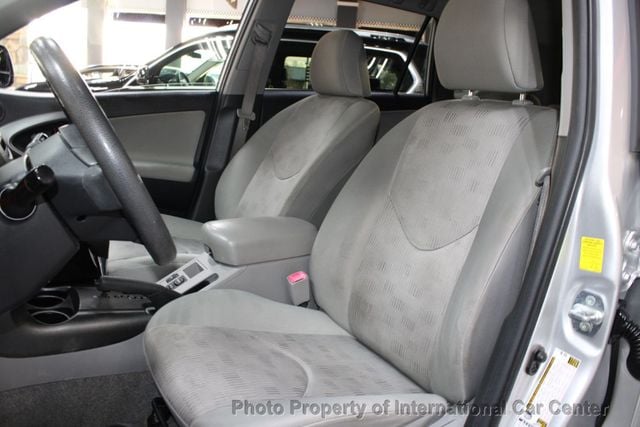 2010 Toyota RAV4 Base photo 18