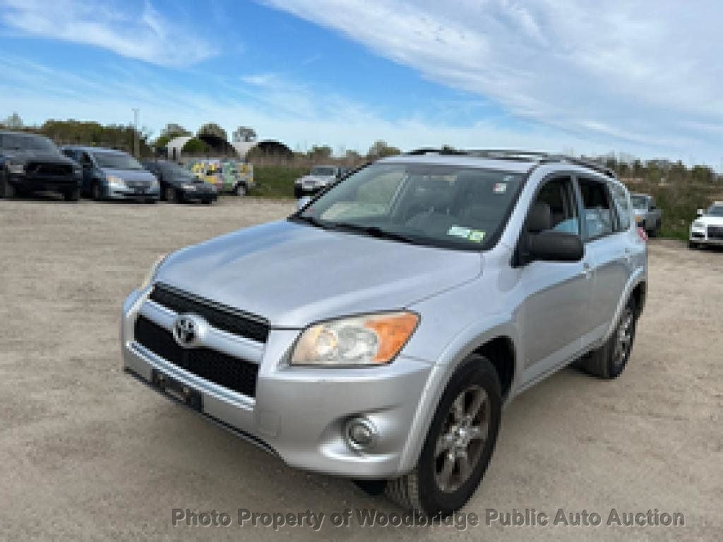 2010 Toyota RAV4 4WD 4dr 4-cyl 4-Speed Automatic Ltd - 23021487 | Video 1
