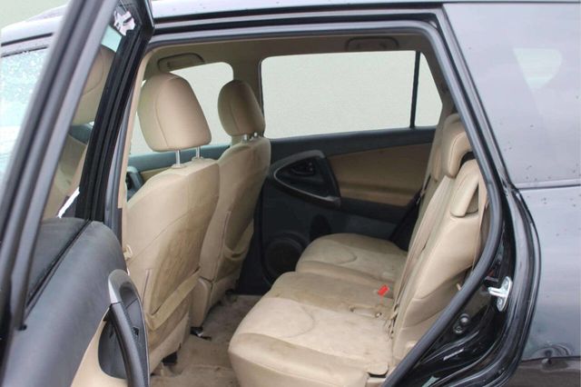 2010 Toyota RAV4 4WD 4dr V6 5-Speed Automatic - 22958740 - 6