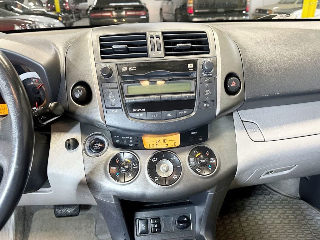 2010 Toyota RAV4 4WD 4dr V6 5-Speed Automatic Ltd - 23037070 - 20