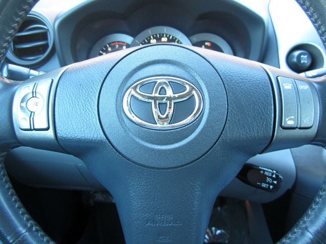 2010 Toyota RAV4 Limited photo 22