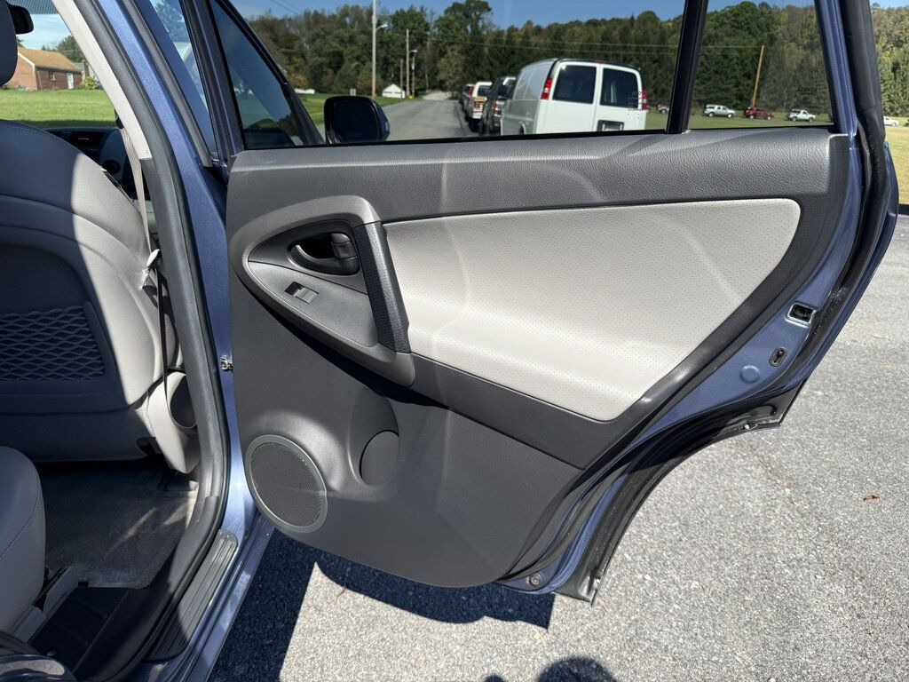 2010 Toyota RAV4 CLEAN CARFAX, 1 OWNER & VERY LOW MILES - 23084477 - 40