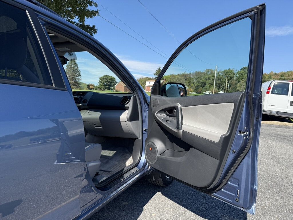2010 Toyota RAV4 CLEAN CARFAX, 1 OWNER & VERY LOW MILES - 23084477 - 46