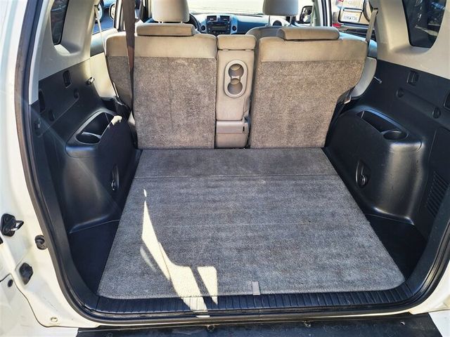2010 Toyota RAV4 FWD 4dr 4-cyl 4-Speed Automatic - 22934054 - 5