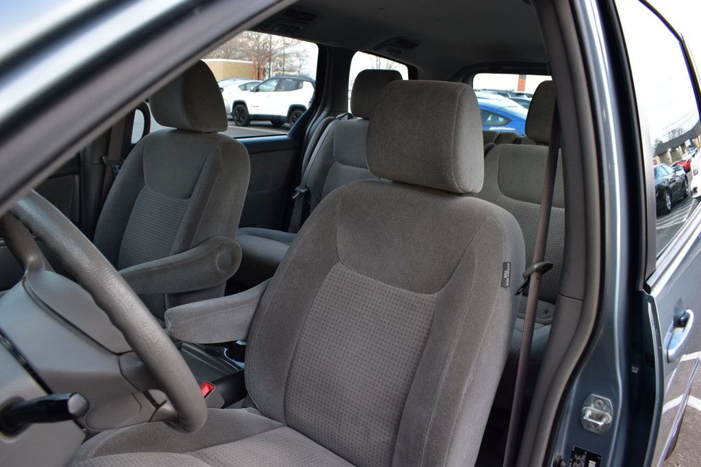 2010 Toyota Sienna CE - 22969359 - 14