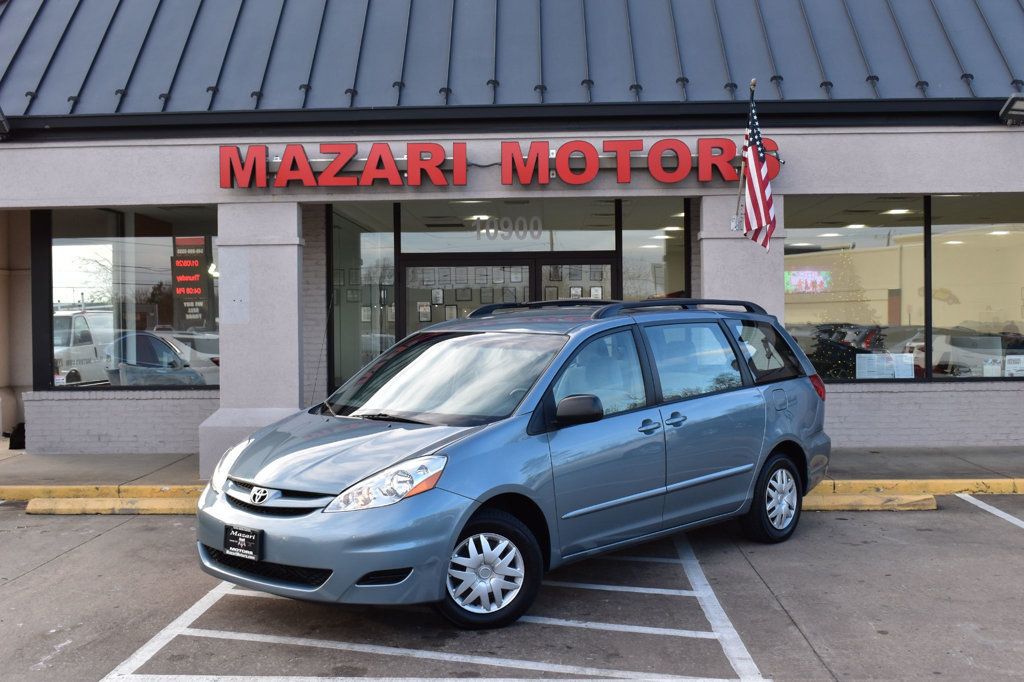 2010 Toyota Sienna CE - 22969359 - 1