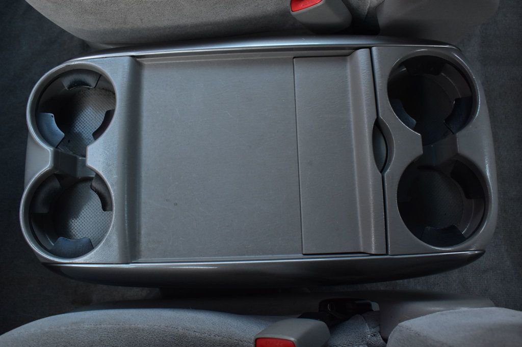 2010 Toyota Sienna CE - 22969359 - 32