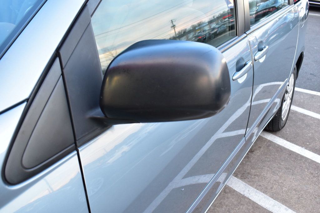 2010 Toyota Sienna CE - 22969359 - 38