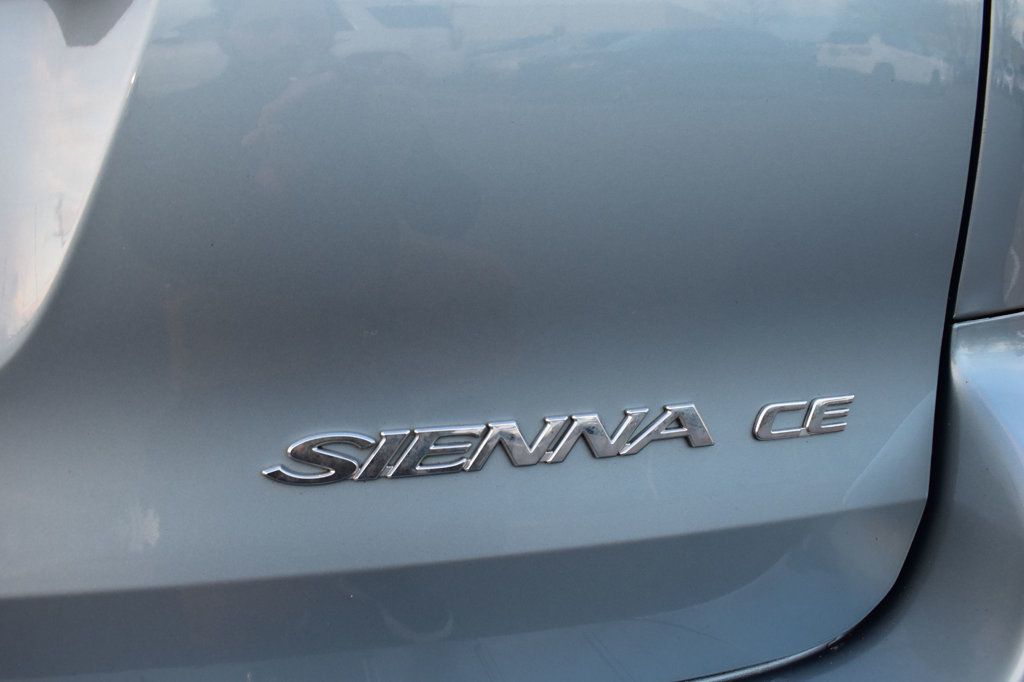 2010 Toyota Sienna CE - 22969359 - 45