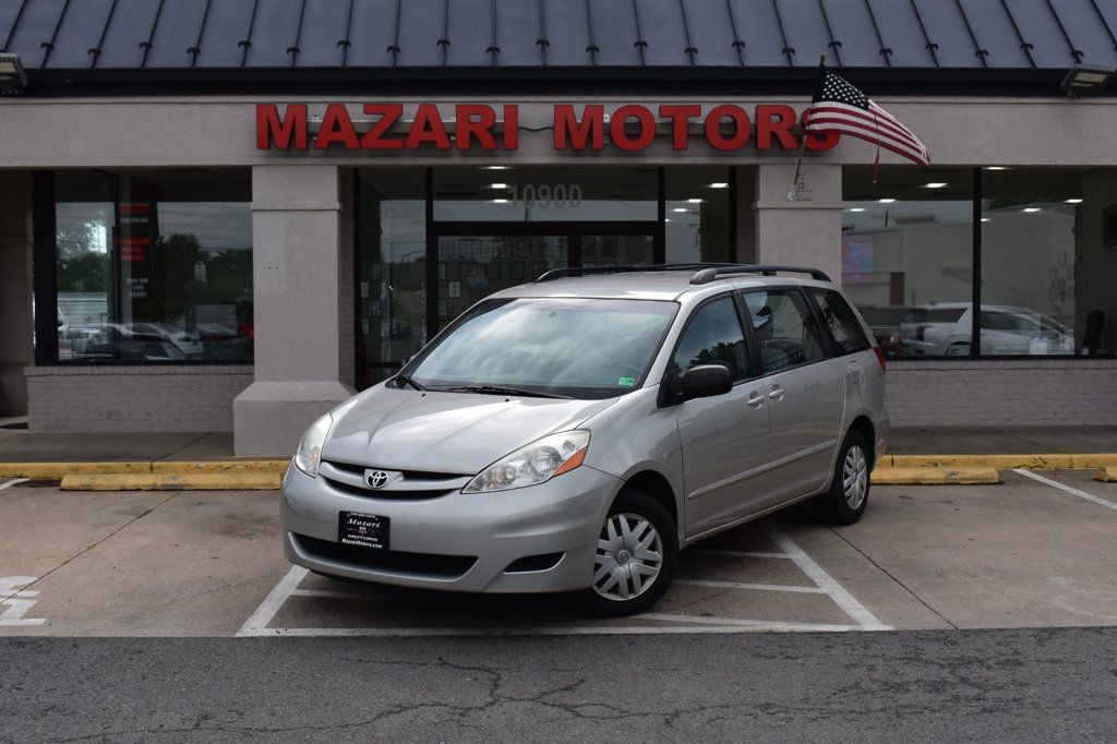 2010 Toyota Sienna CE - 22999678 - 1