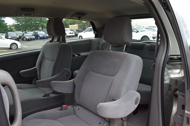 2010 Toyota Sienna CE - 22999678 - 20