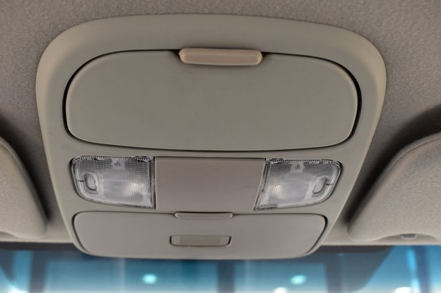 2010 Toyota Sienna CE - 22999678 - 28