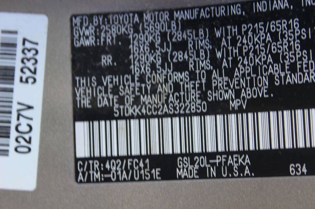 2010 Toyota Sienna LE 7 Passenger 4dr Mini Van - 23010025 - 8