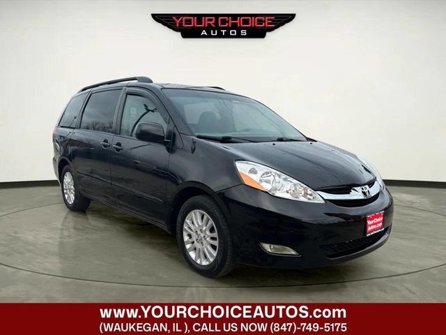 2010 Toyota Sienna XLE 7 Passenger 4dr Mini Van - 22949714 - 6
