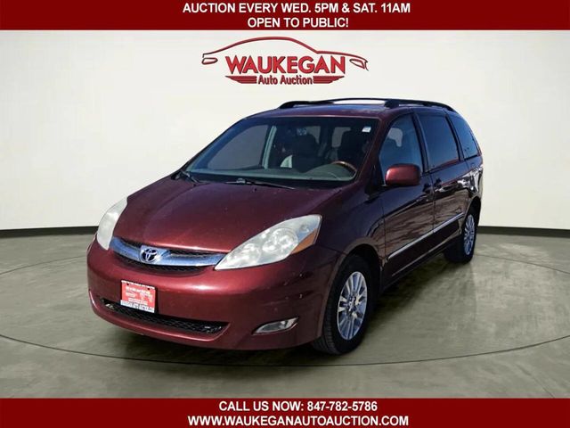 2010 Toyota Sienna XLE AWD 7 Passenger 4dr Mini Van - 22992759 - 0