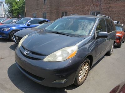 2010 Toyota Sienna