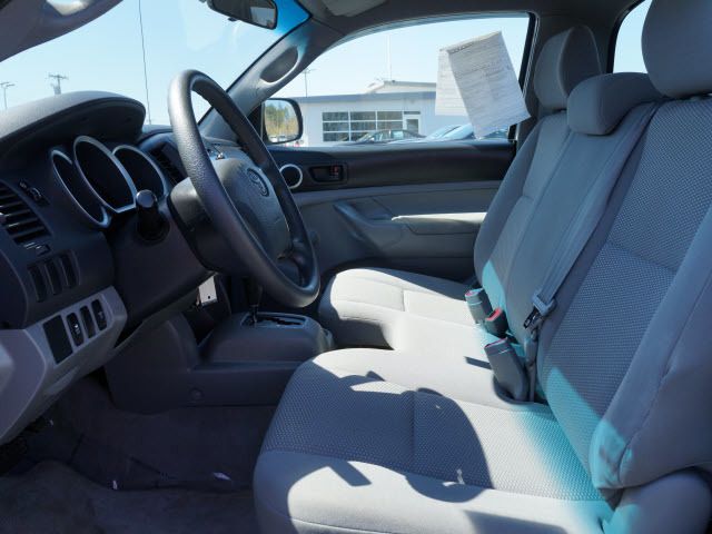 2010 Toyota Tacoma  - 11888557 - 4