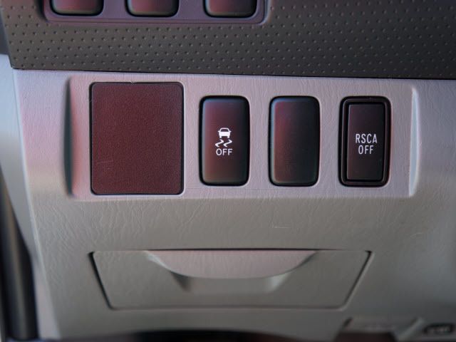 2010 Toyota Tacoma  - 11888557 - 6