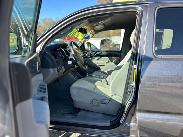 2010 Toyota Tacoma 2WD Double LB V6 Automatic PreRunner - 22955556 - 19