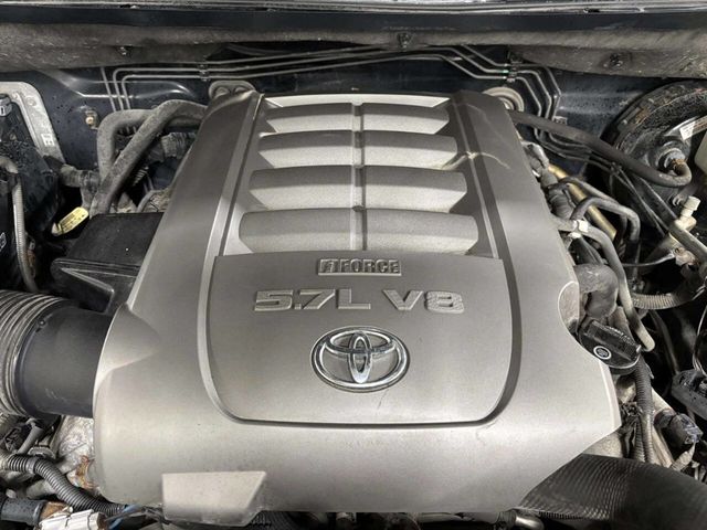 2010 Toyota Tundra CrewMax 5.7L FFV V8 6-Speed Automatic LTD - 22958744 - 10