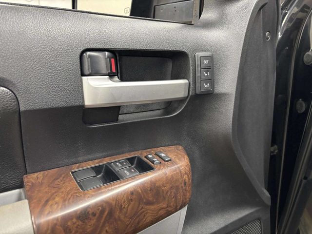 2010 Toyota Tundra CrewMax 5.7L FFV V8 6-Speed Automatic LTD - 22958744 - 12