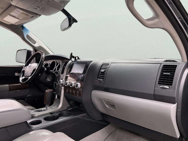 2010 Toyota Tundra CrewMax 5.7L FFV V8 6-Speed Automatic LTD - 22958744 - 24