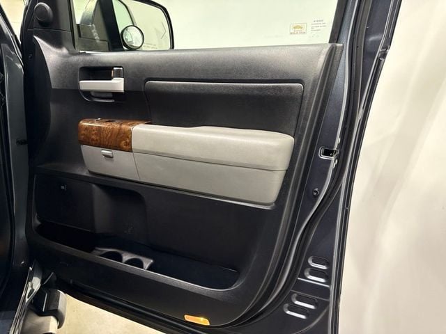 2010 Toyota Tundra CrewMax 5.7L V8 6-Speed Automatic LTD - 23061600 - 20