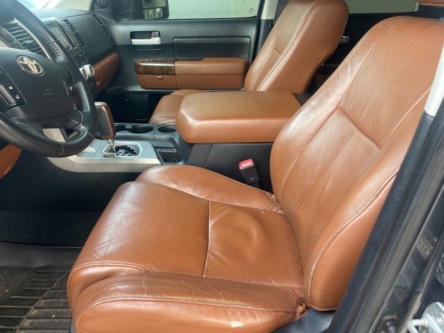 2010 Toyota Tundra CrewMax 5.7L V8 6-Speed Automatic LTD - 22943923 - 2