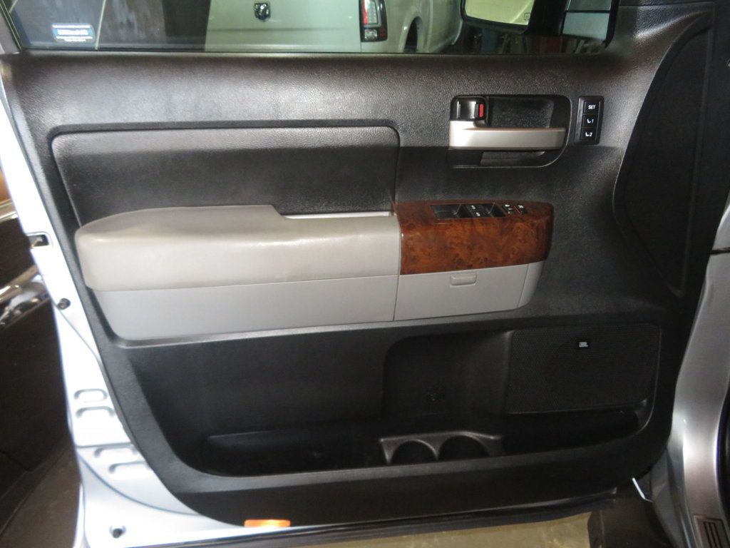 2010 Toyota Tundra CREWNAX LIMITED TUNDRA SOUTHWEST TRUCK EXTRA CLEAN 27 RECORDS  - 22948120 - 18