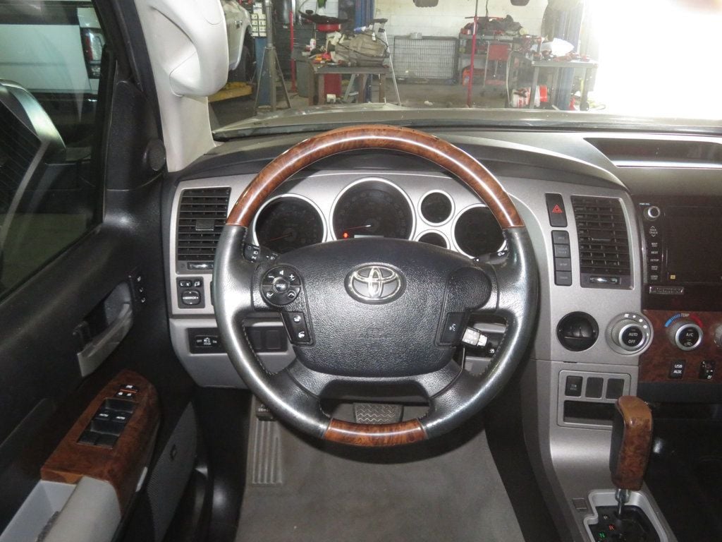 2010 Toyota Tundra CREWNAX LIMITED TUNDRA SOUTHWEST TRUCK EXTRA CLEAN 27 RECORDS  - 22948120 - 39