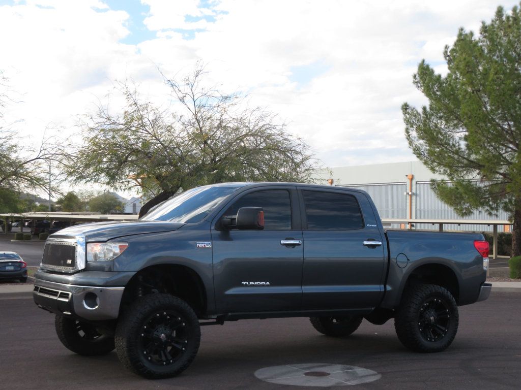 2010 Toyota Tundra EXTRA CLEAN PLATINUM CREWMAX 3 OWNERS 4X4 LIFTED TUNDRA  - 22975937 | Video 1