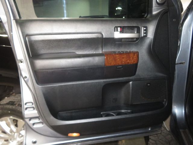 2010 Toyota Tundra EXTRA CLEAN PLATINUM CREWMAX 3 OWNERS 4X4 LIFTED TUNDRA  - 22975937 - 18