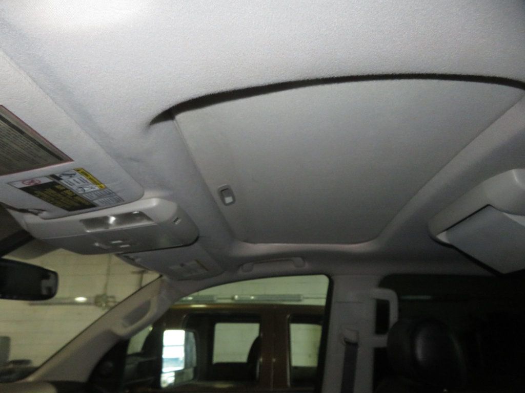 2010 Toyota Tundra EXTRA CLEAN PLATINUM CREWMAX 3 OWNERS 4X4 LIFTED TUNDRA  - 22975937 - 23