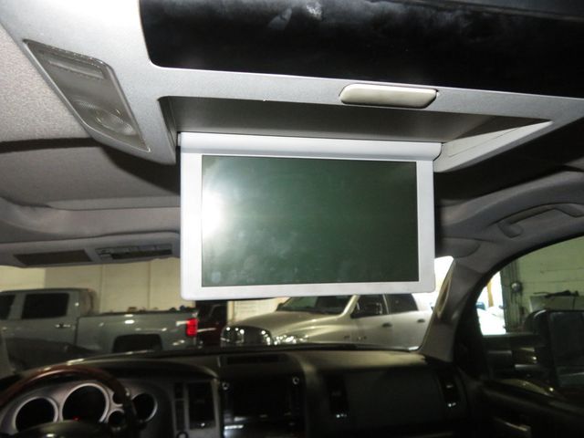 2010 Toyota Tundra EXTRA CLEAN PLATINUM CREWMAX 3 OWNERS 4X4 LIFTED TUNDRA  - 22975937 - 40