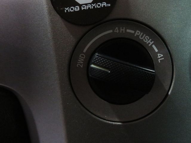 2010 Toyota Tundra EXTRA CLEAN PLATINUM CREWMAX 3 OWNERS 4X4 LIFTED TUNDRA  - 22975937 - 44