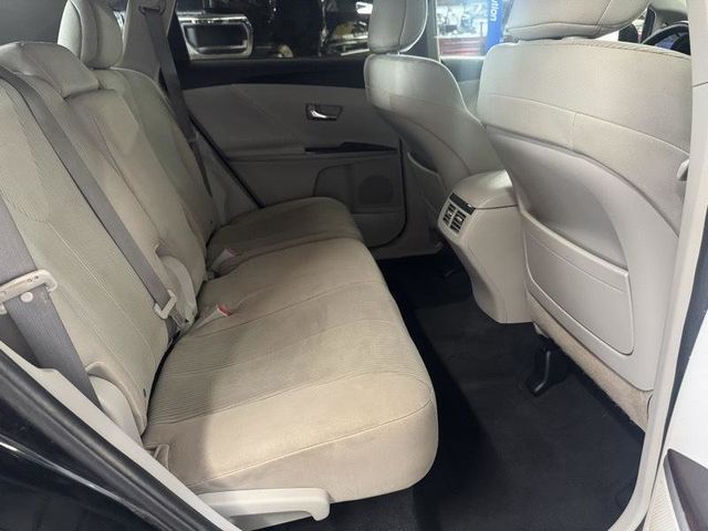 2010 Toyota Venza 4dr Wagon I4 AWD - 23075378 - 18