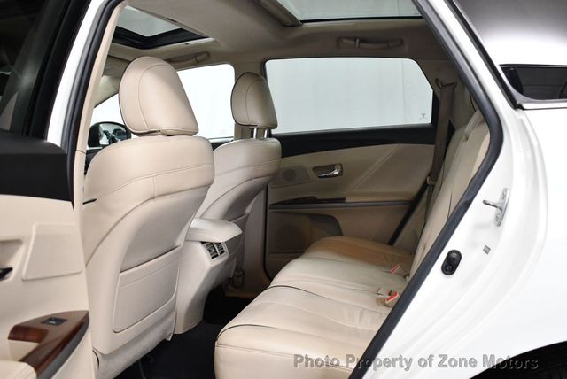 2010 Toyota Venza 4dr Wagon V6 AWD - 22468319 - 25