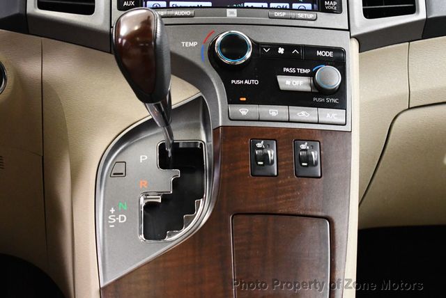 2010 Toyota Venza 4dr Wagon V6 AWD - 22468319 - 31