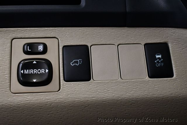 2010 Toyota Venza 4dr Wagon V6 AWD - 22468319 - 37