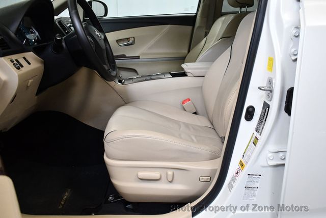 2010 Toyota Venza 4dr Wagon V6 AWD - 22468319 - 6