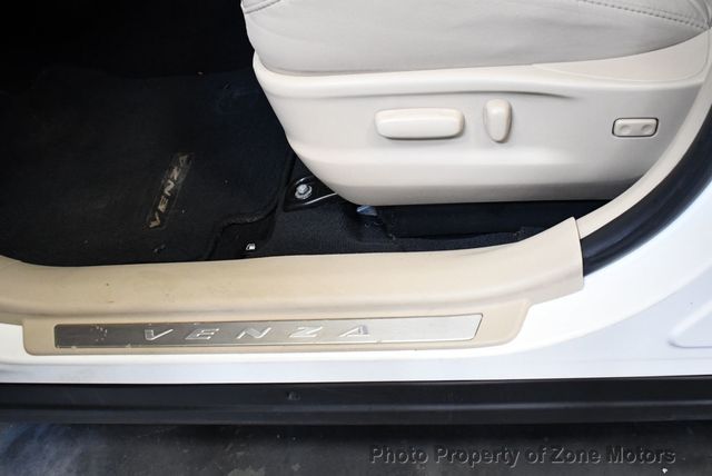 2010 Toyota Venza 4dr Wagon V6 AWD - 22468319 - 8