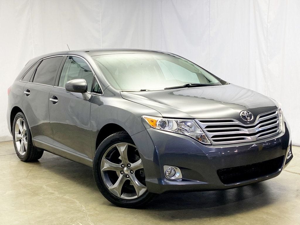 2010 Toyota Venza 4dr Wagon V6 AWD - 22611912 - 1