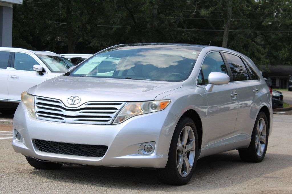 2010 Toyota Venza photo 2