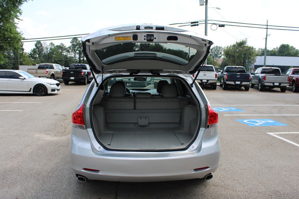 2010 Toyota Venza photo 8