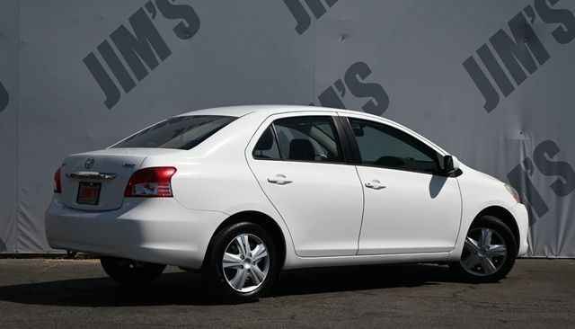 2010 Toyota Yaris 4dr Sedan Automatic - 23061131 - 4